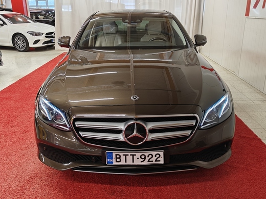 Mercedes-Benz E vaihtoauto