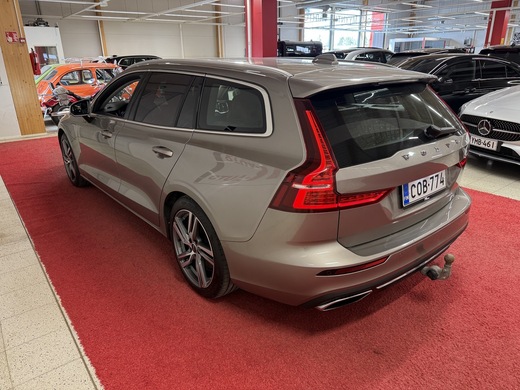 Volvo V60 vaihtoauto