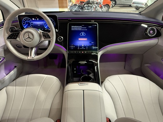 Mercedes-Benz EQE vaihtoauto