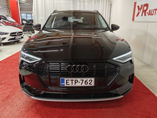 Audi e-tron vaihtoauto