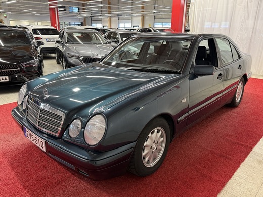 Mercedes-Benz E vaihtoauto