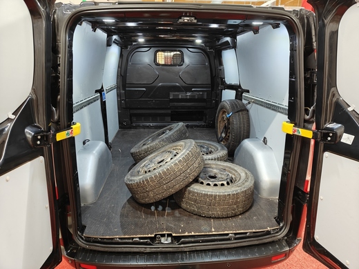 Ford Transit Custom vaihtoauto