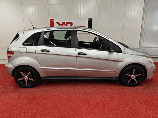 Mercedes-Benz B vaihtoauto