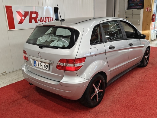 Mercedes-Benz B vaihtoauto