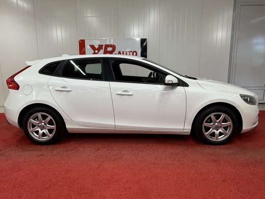 Volvo V40 vaihtoauto