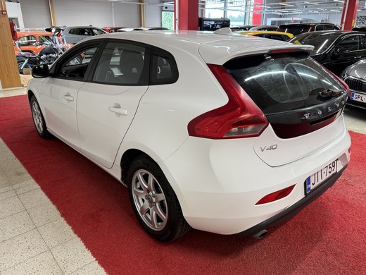 Volvo V40 vaihtoauto