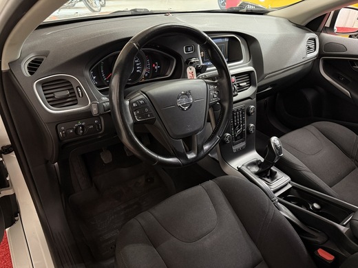 Volvo V40 vaihtoauto