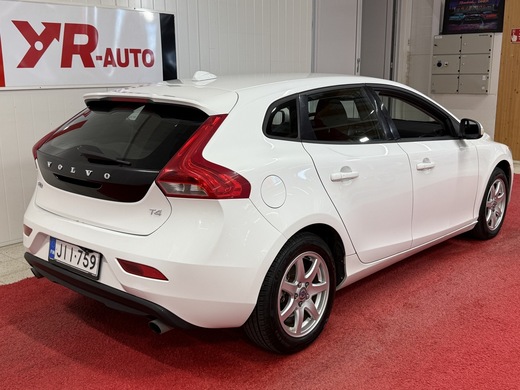 Volvo V40 vaihtoauto