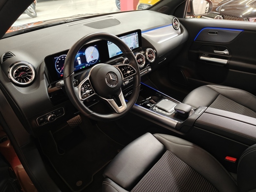 Mercedes-Benz EQA vaihtoauto