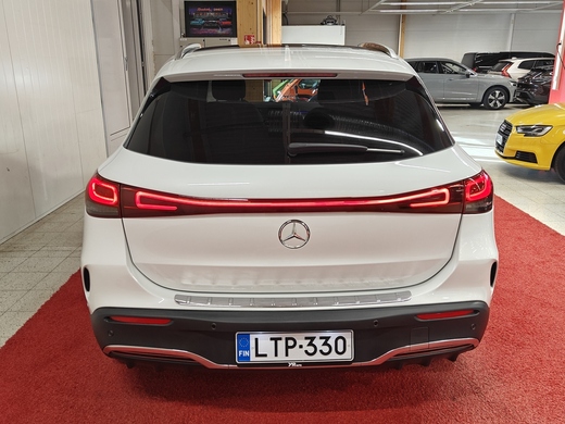 Mercedes-Benz EQA vaihtoauto