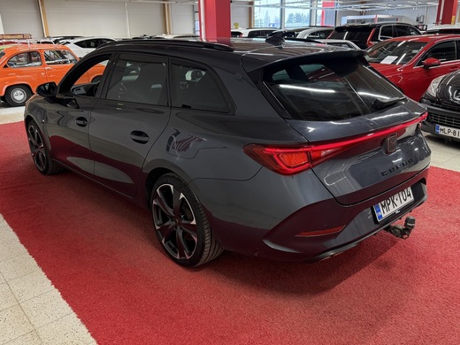 Cupra Leon Sportstourer vaihtoauto