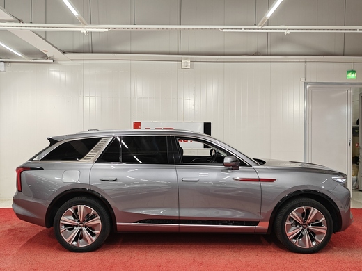 Hongqi E-HS9 vaihtoauto