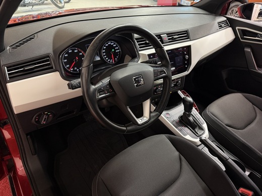 SEAT Arona vaihtoauto