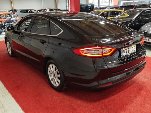 Ford Mondeo vaihtoauto