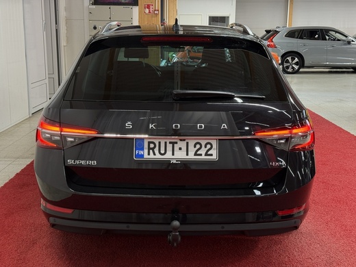 Skoda Superb vaihtoauto
