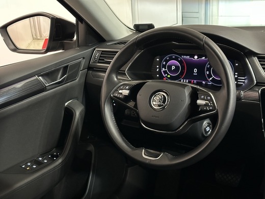 Skoda Superb vaihtoauto