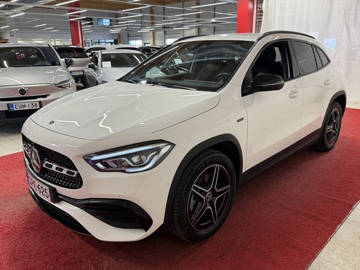 Mercedes-Benz GLA vaihtoauto
