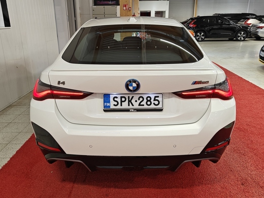 BMW i4 M50 vaihtoauto