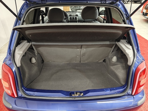 Nissan Micra vaihtoauto
