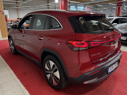 Mercedes-Benz EQA vaihtoauto