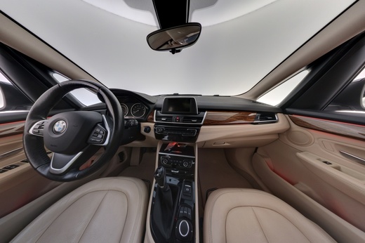BMW 218 vaihtoauto