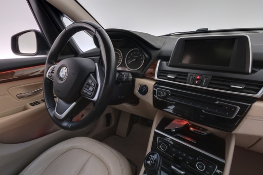 BMW 218 vaihtoauto