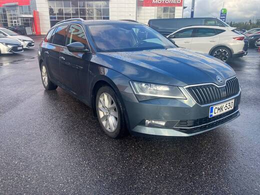 Skoda Superb vaihtoauto