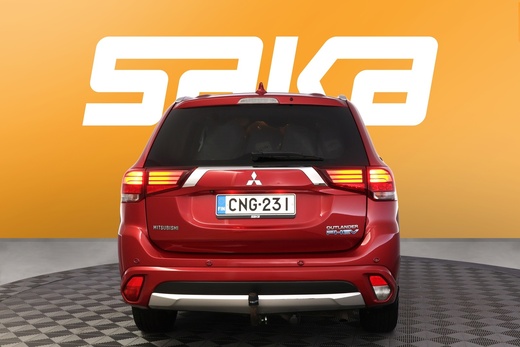 Mitsubishi Outlander PHEV vaihtoauto