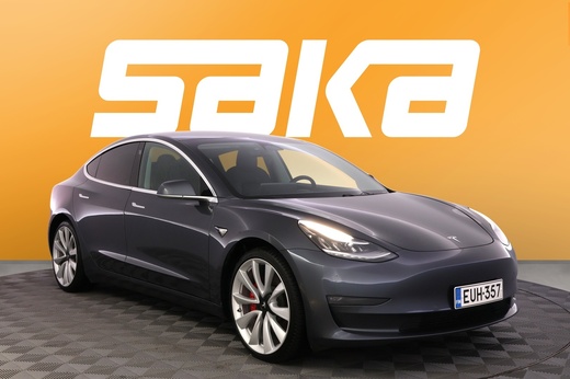 Tesla Model 3 vaihtoauto
