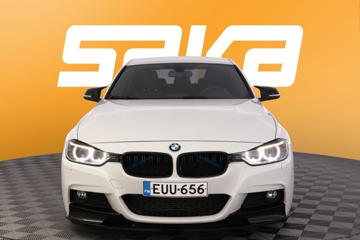 BMW 320 vaihtoauto