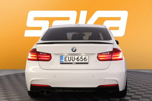 BMW 320 vaihtoauto