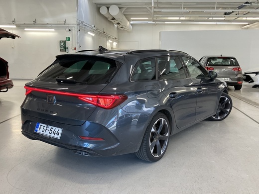 Cupra Leon Sportstourer vaihtoauto