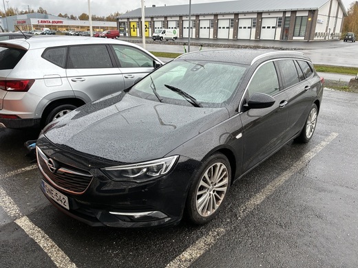 Opel Insignia vaihtoauto