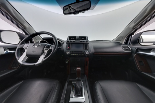 Toyota Land Cruiser vaihtoauto