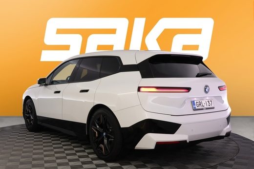 BMW iX vaihtoauto