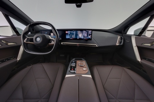 BMW iX vaihtoauto