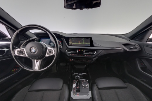 BMW 218 vaihtoauto