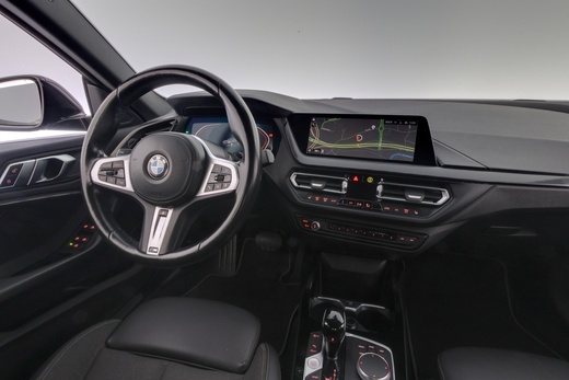 BMW 218 vaihtoauto