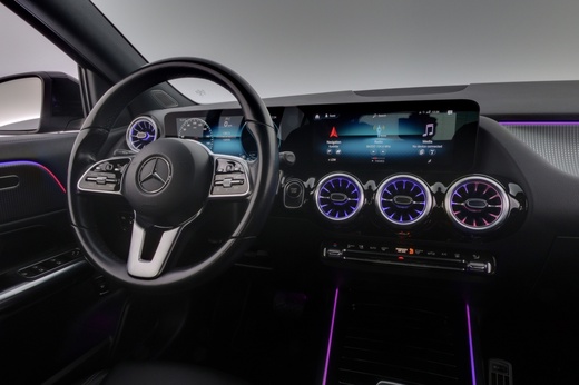 Mercedes-Benz EQA vaihtoauto