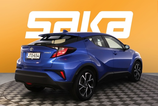 Toyota C-HR vaihtoauto