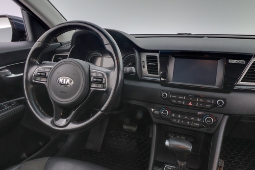 Kia Niro plug-in vaihtoauto