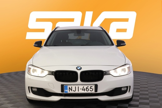BMW 320 vaihtoauto