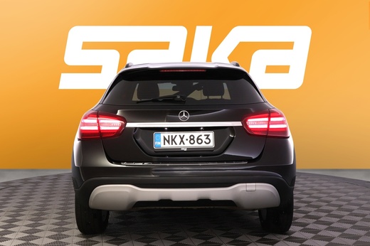 Mercedes-Benz GLA vaihtoauto