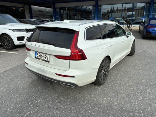 Volvo V60 vaihtoauto