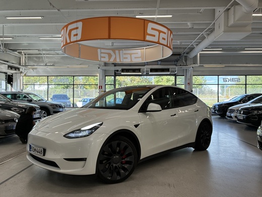 Tesla Model Y vaihtoauto