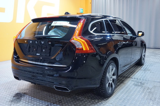 Volvo V60 vaihtoauto