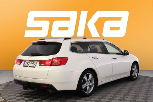 Honda Accord vaihtoauto