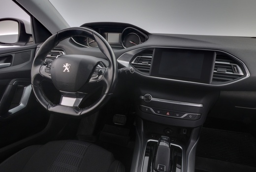Peugeot 308 vaihtoauto