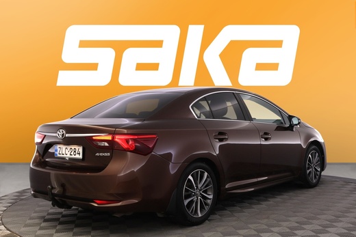 Toyota Avensis vaihtoauto