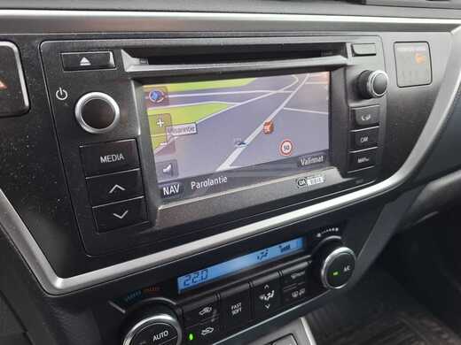 Toyota Auris vaihtoauto